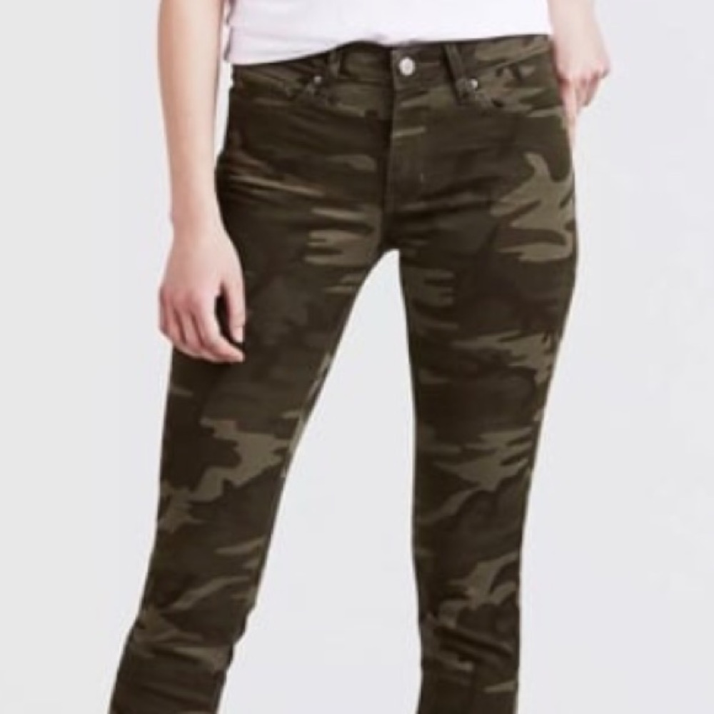 LEVI’S CAMO PRINT 711 SKINNY ANKLE WOMEN'S JEANS | 31 - Picture 2 of 14